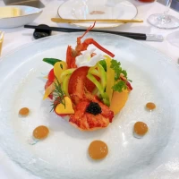 オマール海老の前菜