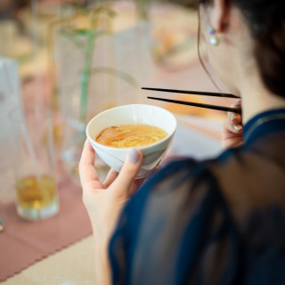 フレンチコースのシメで、ラーメンブッフェの様子