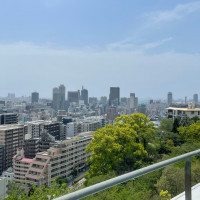 ベランダの神戸街並み