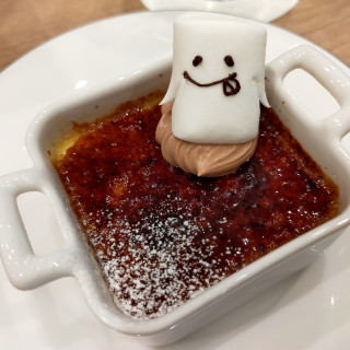 ハロウィン仕様のデザート