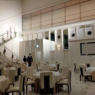 階段入場可能な披露宴会場