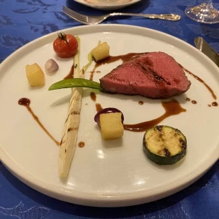 お肉料理