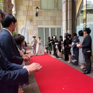 フラワーシャワー