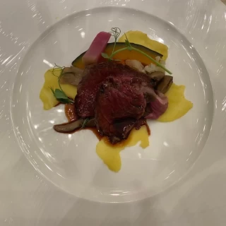 お肉料理