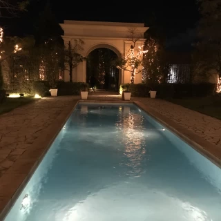 夜はイルミネーションがとてもきれいです