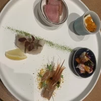 目玉料理をたくさん食べさせて頂き味も抜群でした