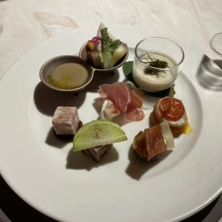 前菜7種盛り合わせ⭐︎これ全部めちゃくちゃ美味しい♪