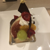 カフェでケーキも出してもらいました