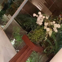 前方に飾られて、華やかでした。