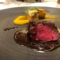 お肉料理