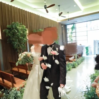 挙式退場