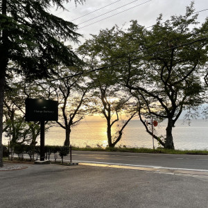 駐車場から見える琵琶湖の夕焼け|597939さんのFlairge Dalliance（フレアージュダリアンス）の写真(1301437)