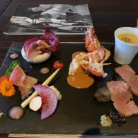 試食