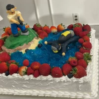 思ってた以上の完成度で大満足のウェディングケーキ！