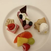 デザート。プレートに名前を入れてくださりました。