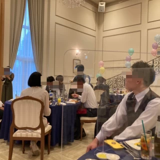 広い披露宴会場
