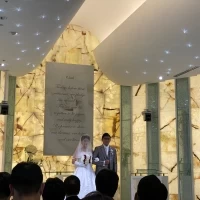 白テイストのチャペル