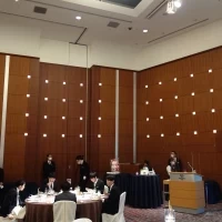 天上が高い上広い会場