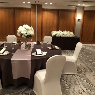 ぬくもりのある披露宴会場