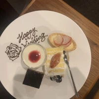 新郎新婦へのデザートプレート