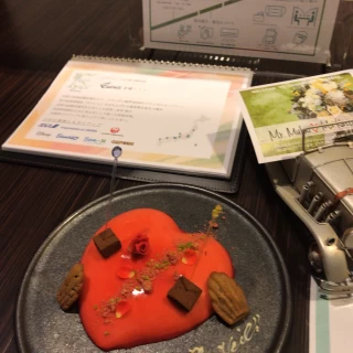 会場に着くとすぐさまお菓子をくれました