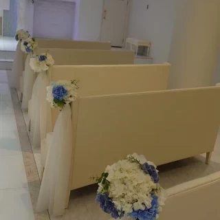 挙式会場のベンチ