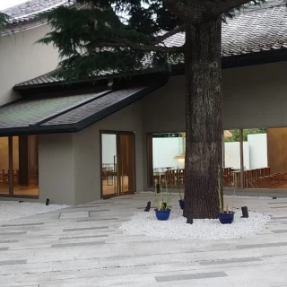 和モダンな挙式会場