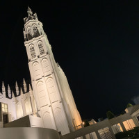 大聖堂　夜の風景