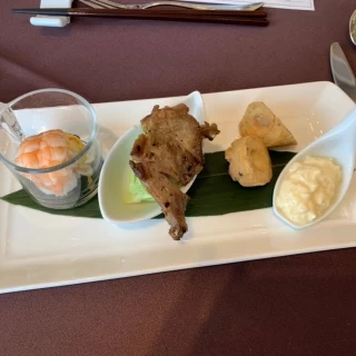 アミューズ
