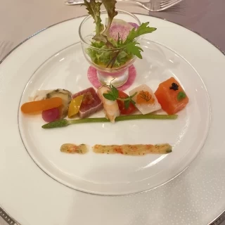 味ももちろん美味しかったなにより盛り付けが素敵でした！！