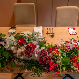 花器は夫が作り、装花をお願いしました。|599499さんのBrasserie et Salon de Thé Chez Yoshi（シェ・ヨシ）の写真(1316619)