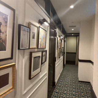 写真?イラスト?があり、飽きることがないロビーでした!