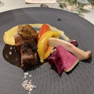 メインのお肉です