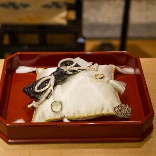 神前式でもリングピローの持ち込みと、リング交換ができました