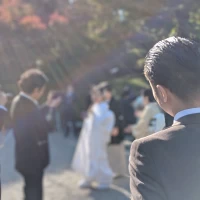 秋冬の庭園はとてもきれいな日が差していました