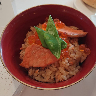 はらこめし