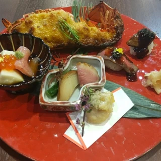 試食