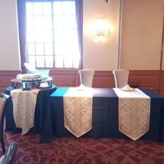 披露宴会場の高砂