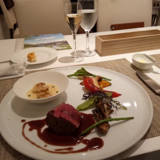 試食
