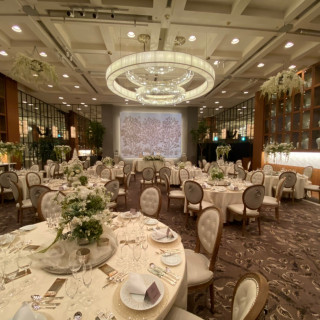 挙式会場隣の披露宴会場