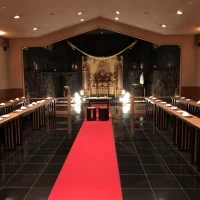 神前式で式を挙げる式場です。チャペルより費用も安いのも魅力的