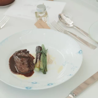 お肉料理