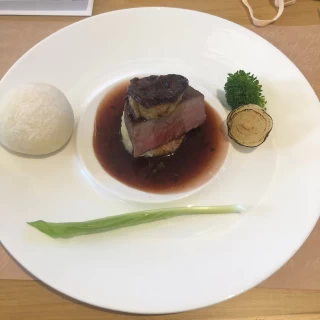 肉料理
