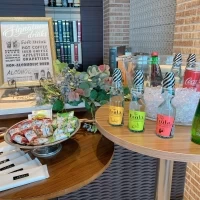 ウェルカムドリンクとお菓子です。