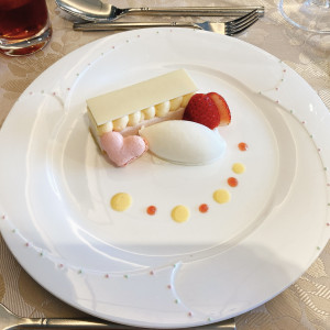 デザートは見た目が可愛く、味もとても美味しかったです。|601613さんの東京ベイ舞浜ホテルの写真(1456443)