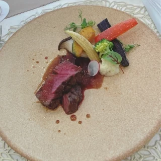 野菜は新鮮で、お肉はとても柔らかかったです。