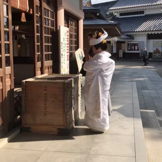 横からみた会場に入る前の写真