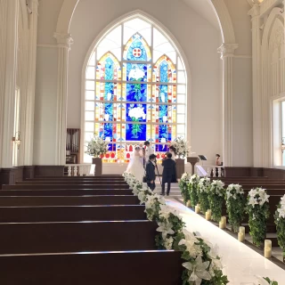 天井の高い挙式会場