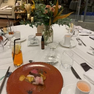 お料理とテーブル