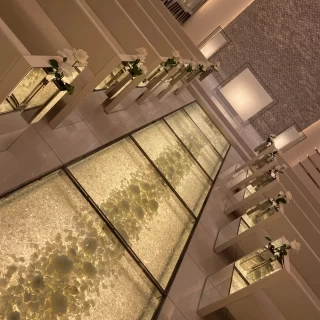 チャペルの床